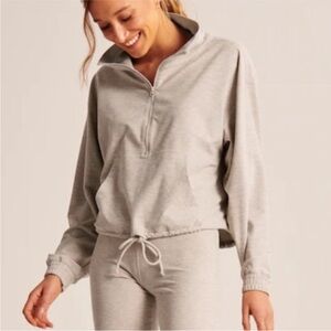 Abercrombie & Fitch Cinched Half Zip Contour Sweatshirt XL